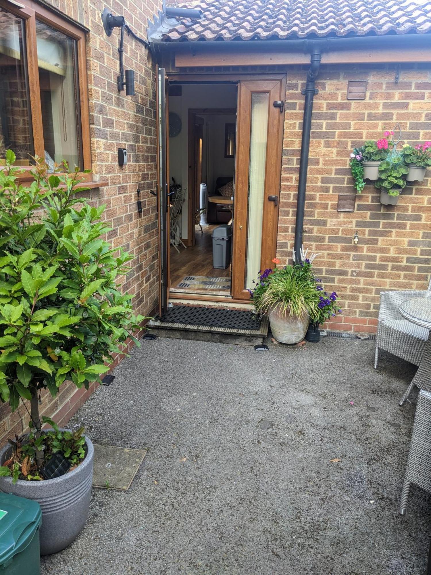 Sunnyside Annexe Bed & Breakfast Wheatley Exterior photo